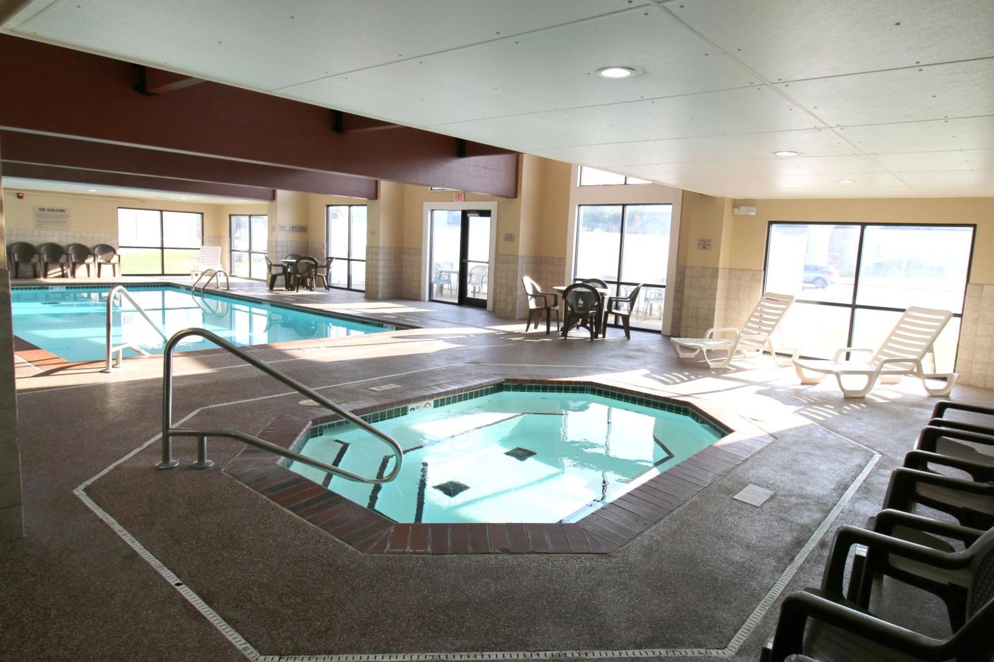 Country Inn & Suites By Radisson, Council Bluffs, Ia Extérieur photo