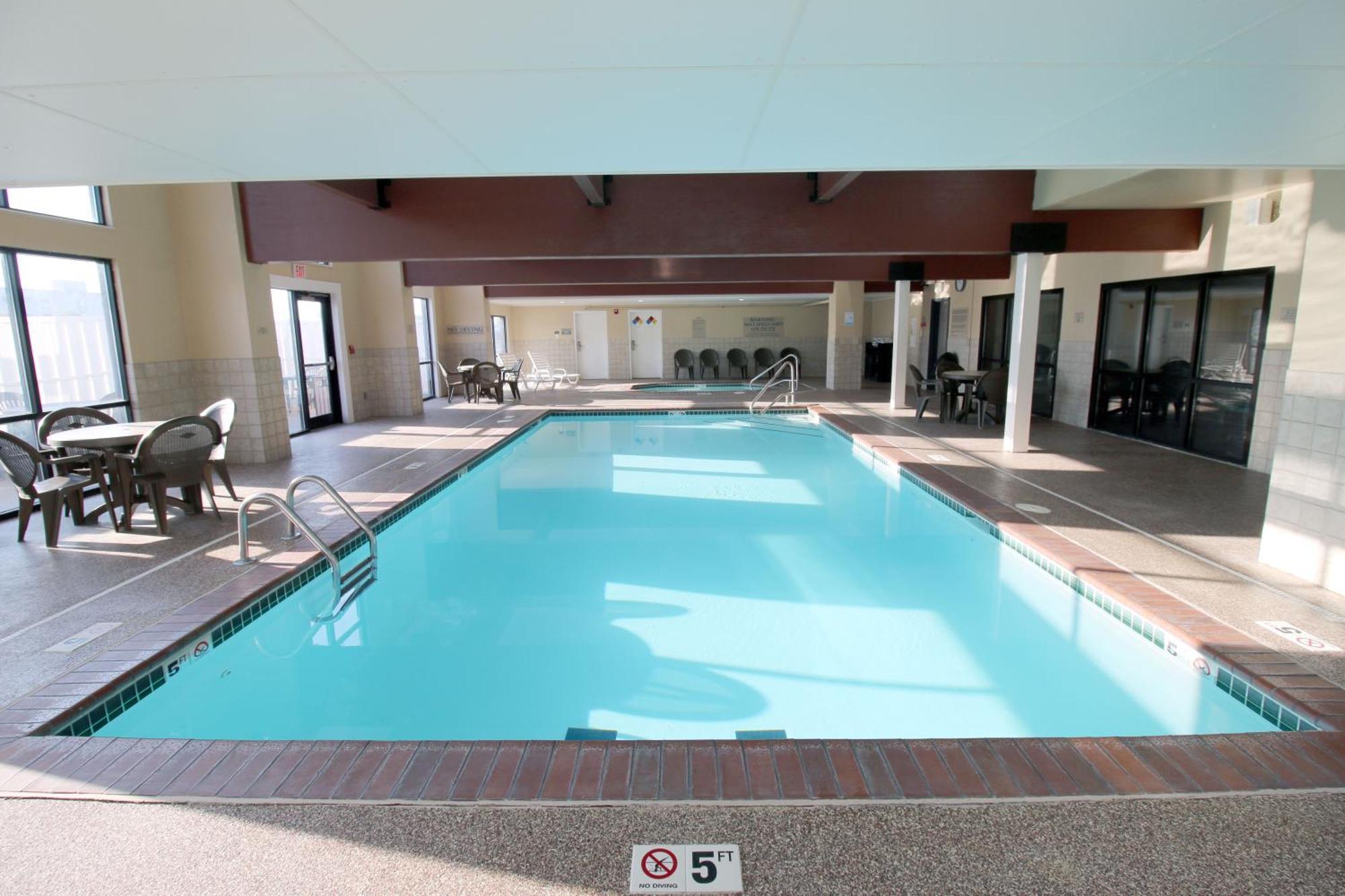Country Inn & Suites By Radisson, Council Bluffs, Ia Extérieur photo